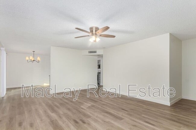 Building Photo - 4902 W Joyce Cir