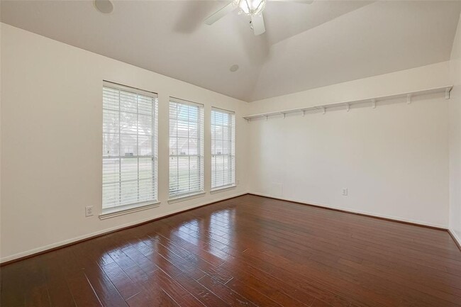 Building Photo - 11727 Cobblestone Point Dr