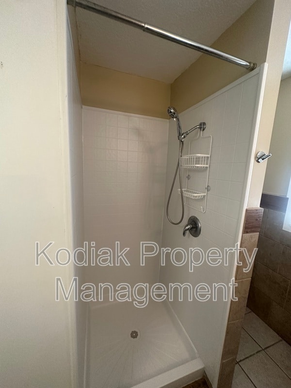 Building Photo - 898 W 1025 N