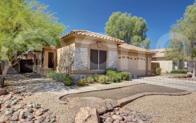 Primary Photo - 624 S 108th Pl