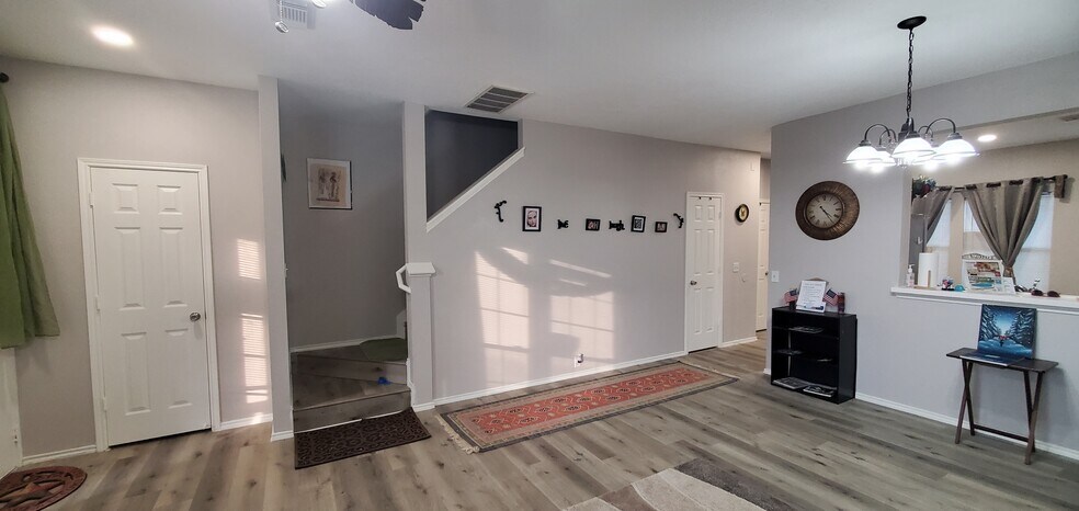 Building Photo - 2110 village crossing trail