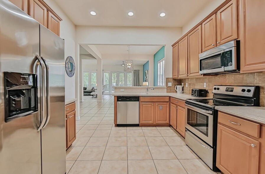 Building Photo - 728 Linkside Loop