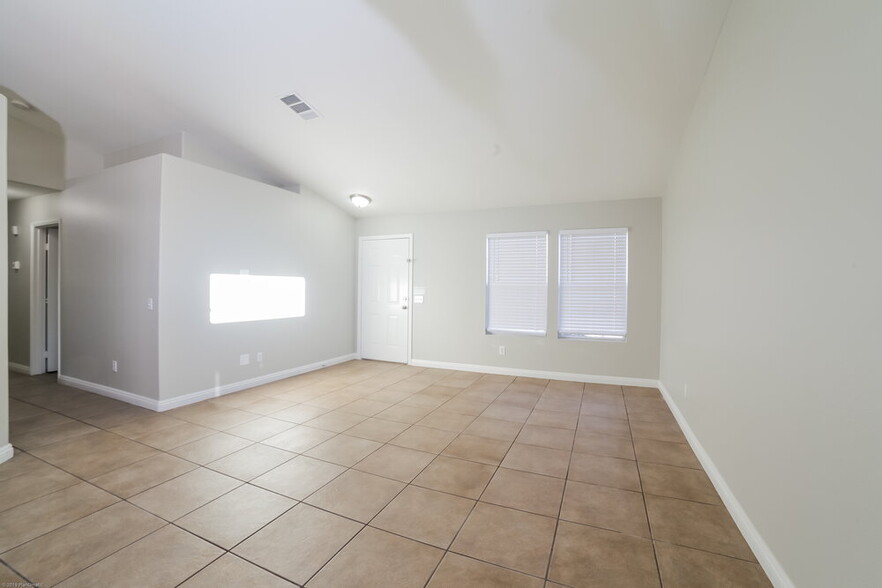 Building Photo - 3003 Yukon Flats Ct