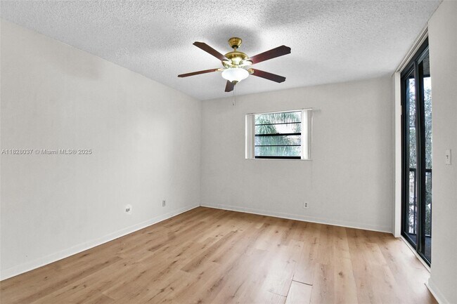 Building Photo - 10501 W Broward Blvd