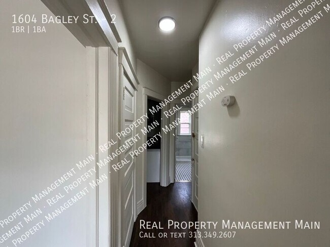 Building Photo - 1604 Bagley St