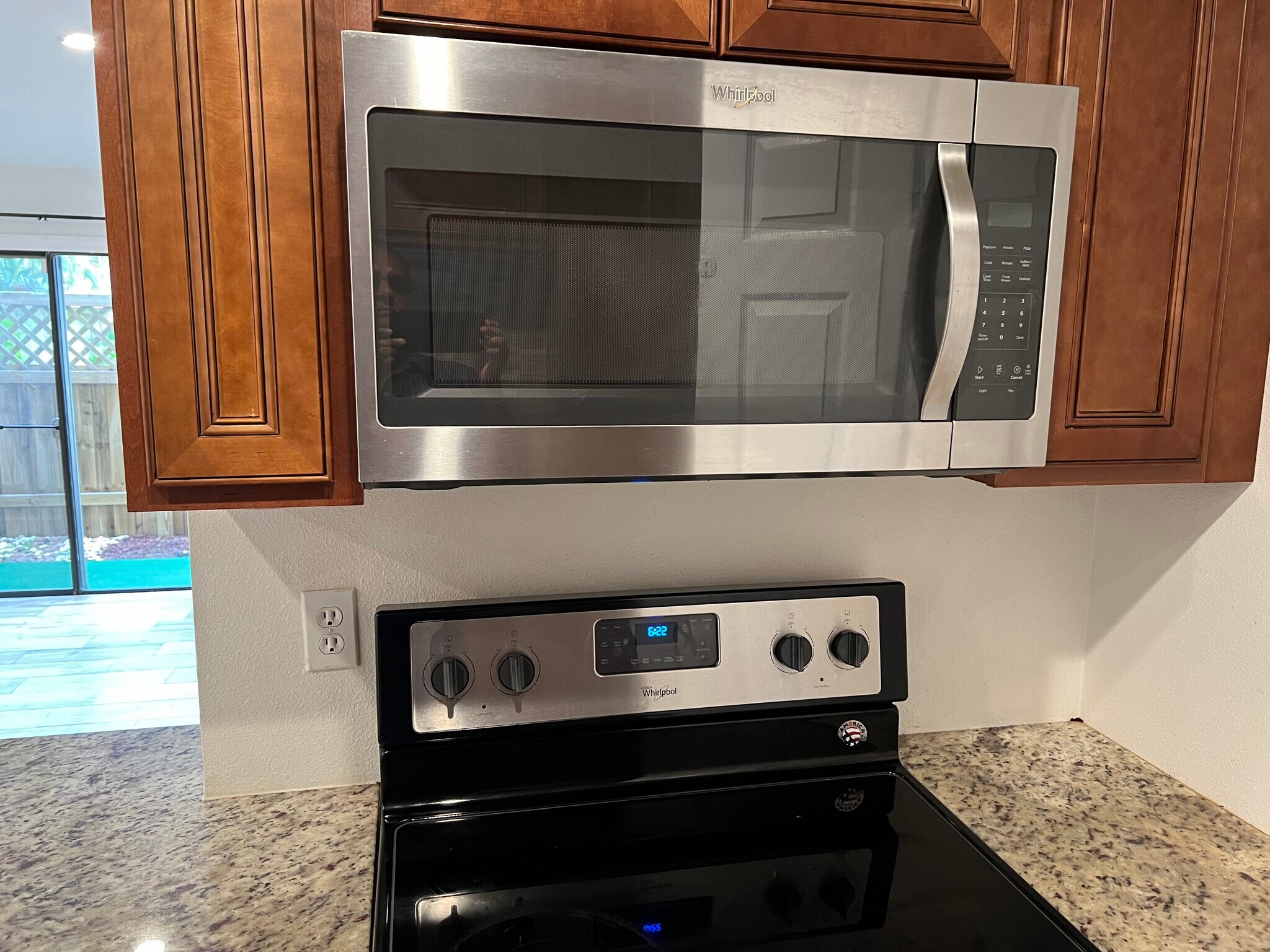 Microwave, electric range - 2130 Forest Knoll Dr NE