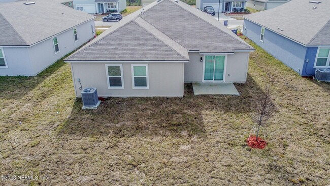 Building Photo - 65327 River Glen Pkwy