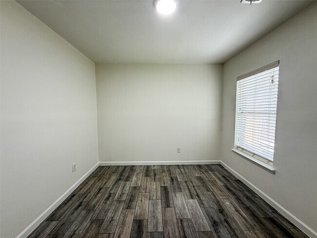 Building Photo - 18118 Mayfield Meadow Ln