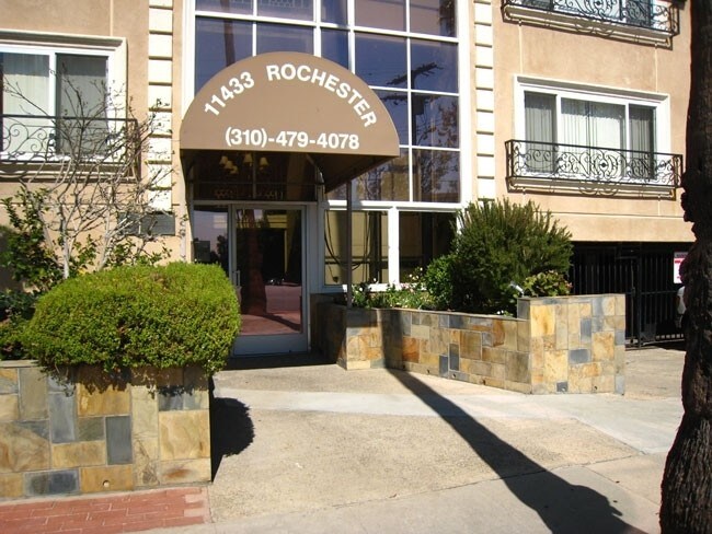 Building Photo - Rochester Towers