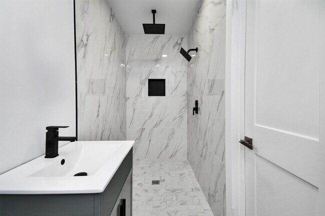 Building Photo - 7210 Lumber Jack Dr