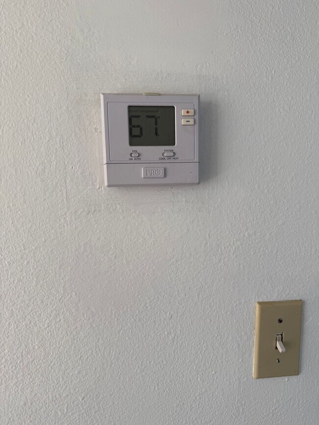 Building Photo - 3228 Honolulu Ave