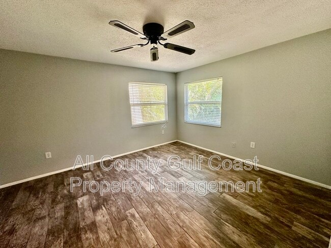 Building Photo - 187 Clemson Rd