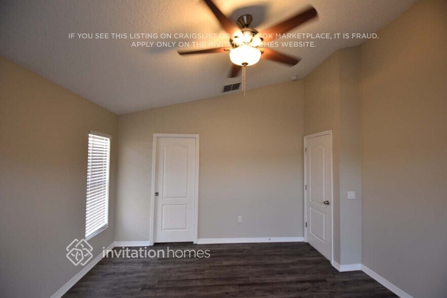 Building Photo - 3307 Coconut Grove Rd