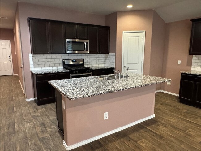 Building Photo - 8522 Aster Gln Wy