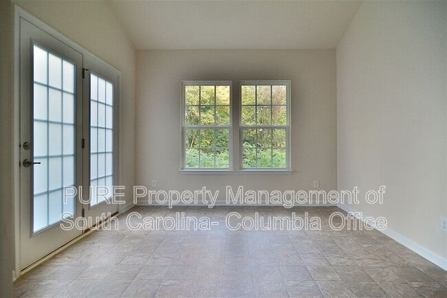 Building Photo - 151 Luna Trail