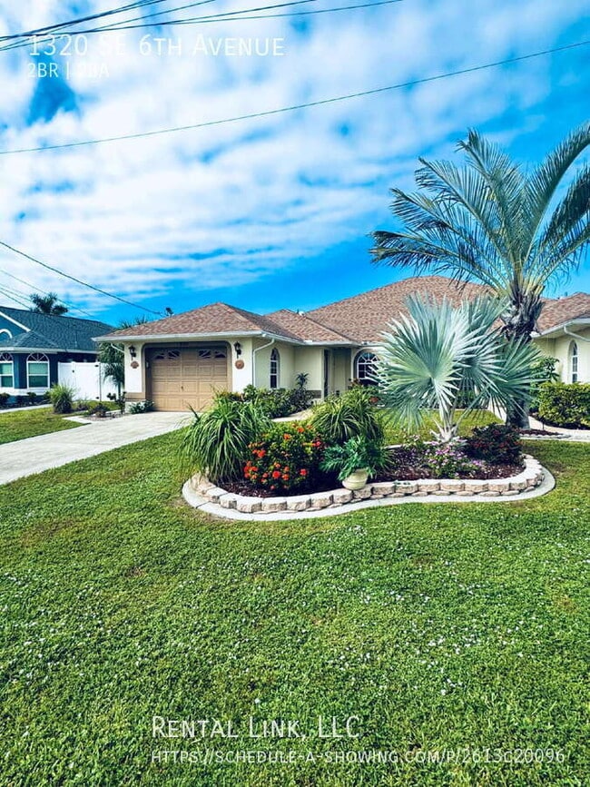 Building Photo - 1320 SE 6th Ave