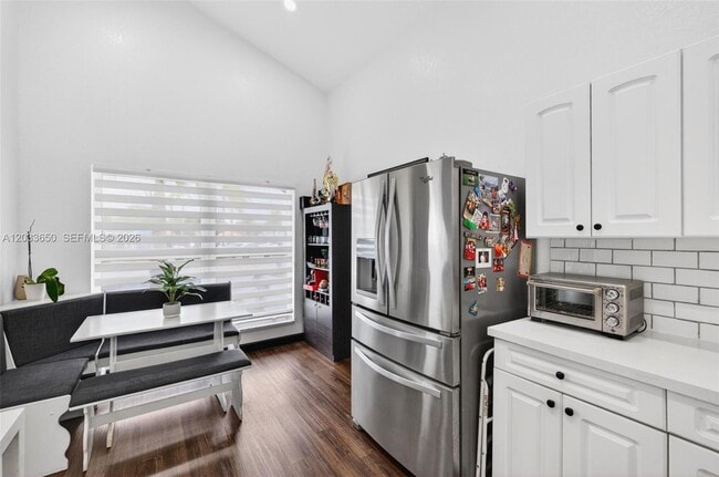 Building Photo - 1710 SW 83rd Terrace