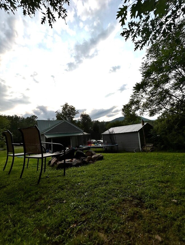 Building Photo - 336 High Rock Rd