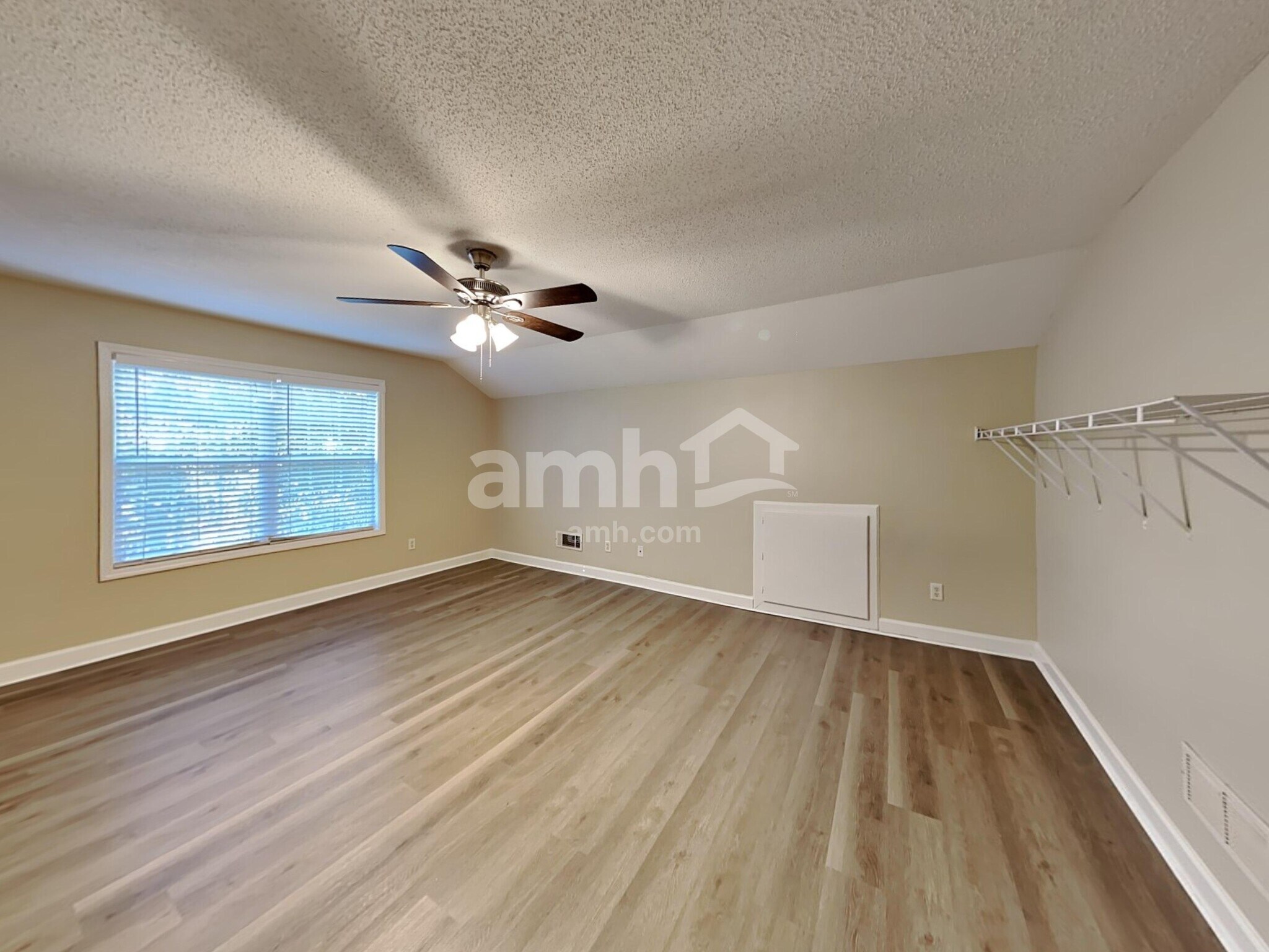 Building Photo - 1815 Bernice Dr