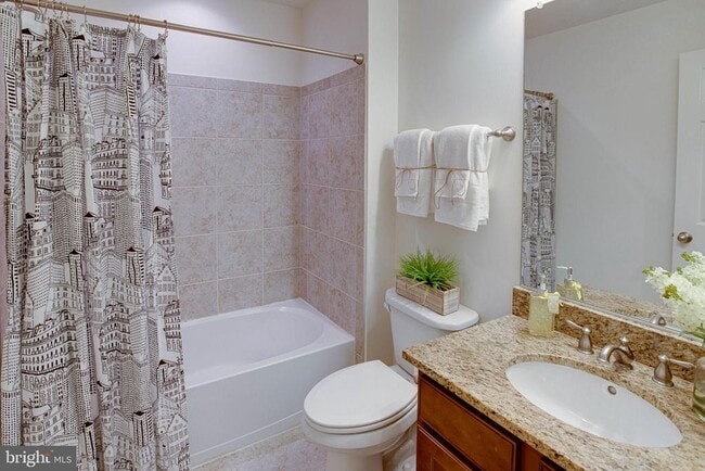 Building Photo - 25636 Pleasant Valley Rd