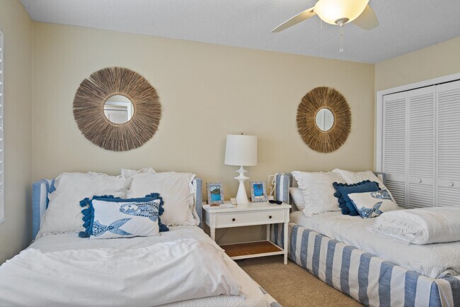 Building Photo - 16914 Waterbend Dr
