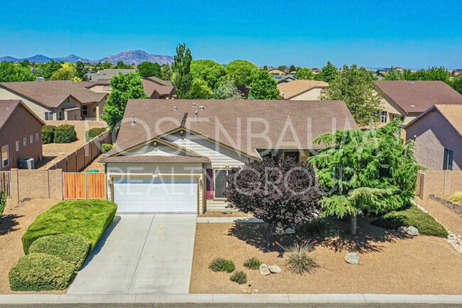 Building Photo - 8190 N Turning Leaf Dr