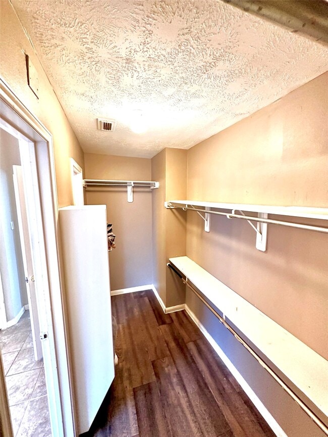 Building Photo - 1211 Cambrian Park Ct