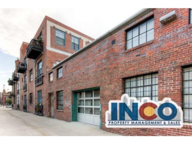 Building Photo - 2500 Walnut St