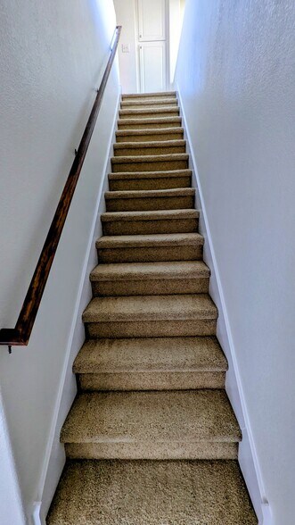 Building Photo - 4455 E Paradise Village Pky S