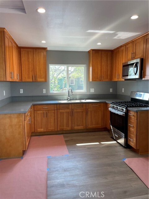 Building Photo - 6542 El Cortez Ave