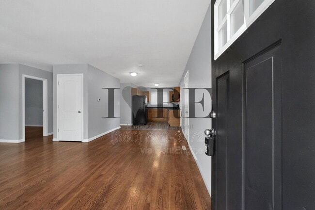 Building Photo - 6015 Endicott Rd