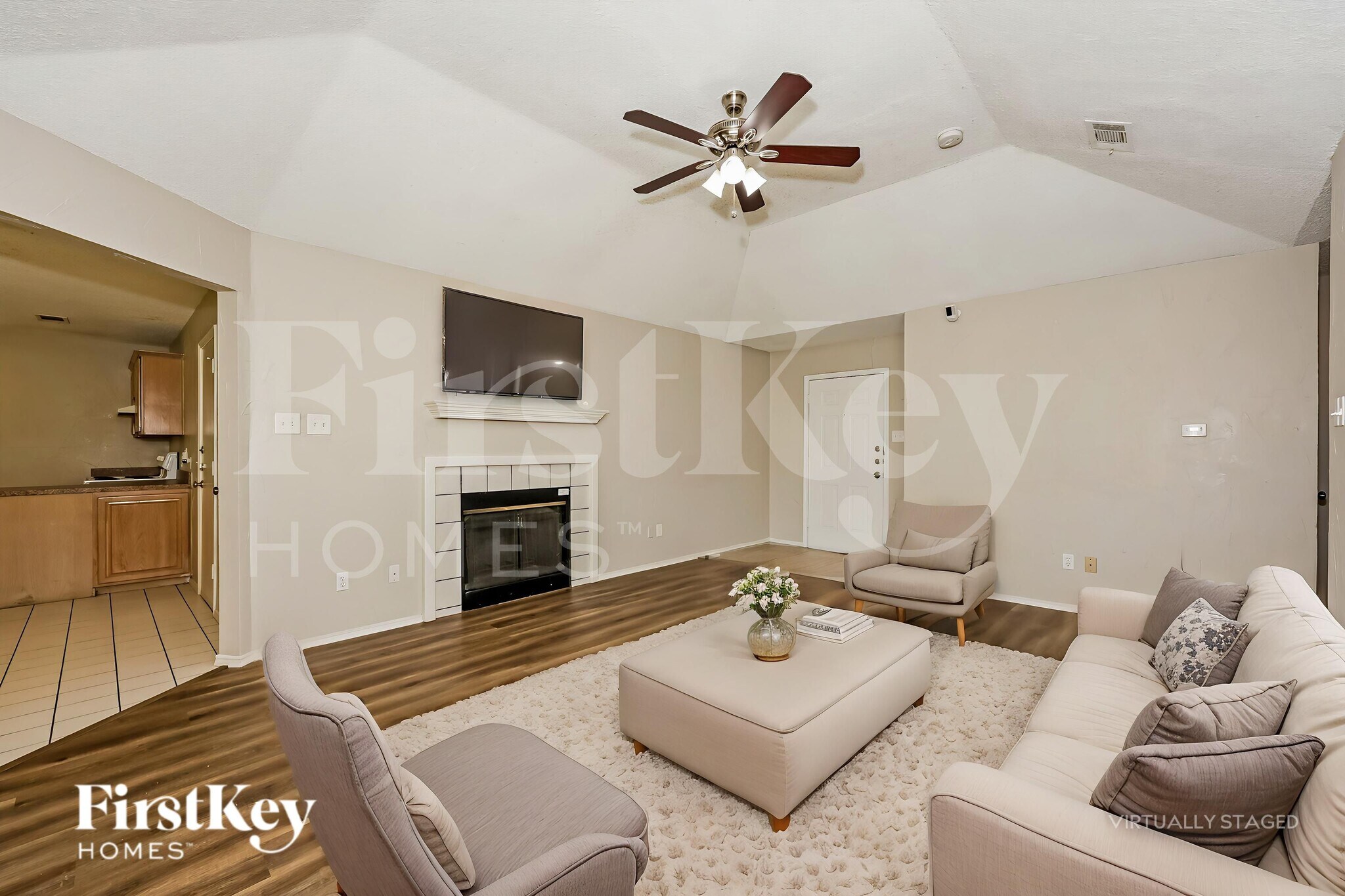 Building Photo - 606 Plainview Dr