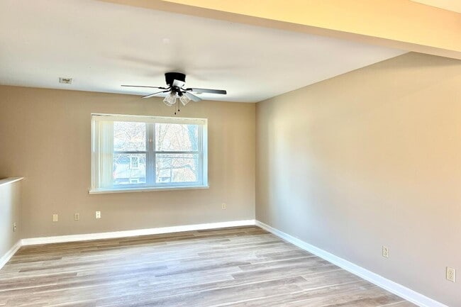 Building Photo - 3509 Sierra Madre