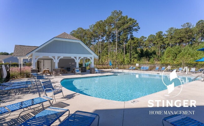 Building Photo - 4 Burley Ln