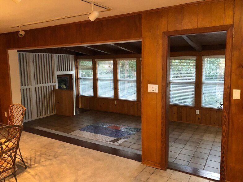 bonus room next to living area - 2842 SW 1 Ave