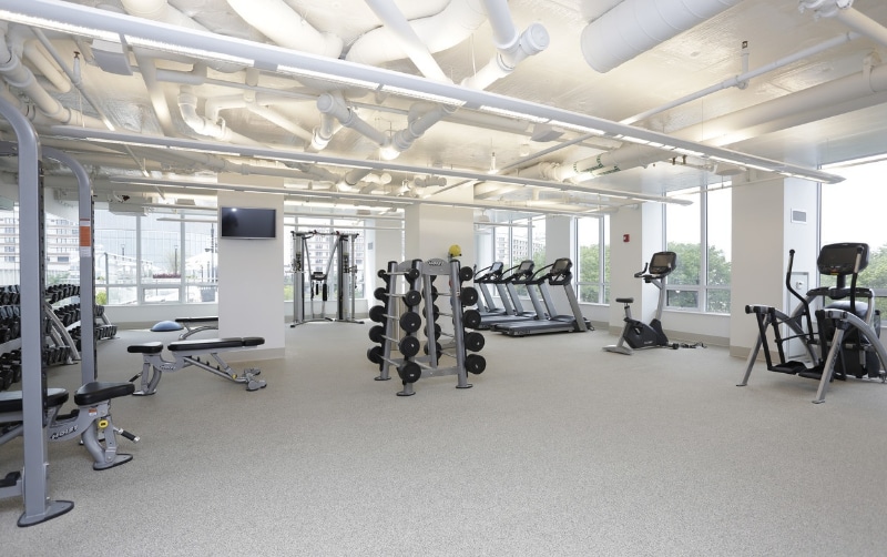 Building Photo - 702 N Hudson Ave