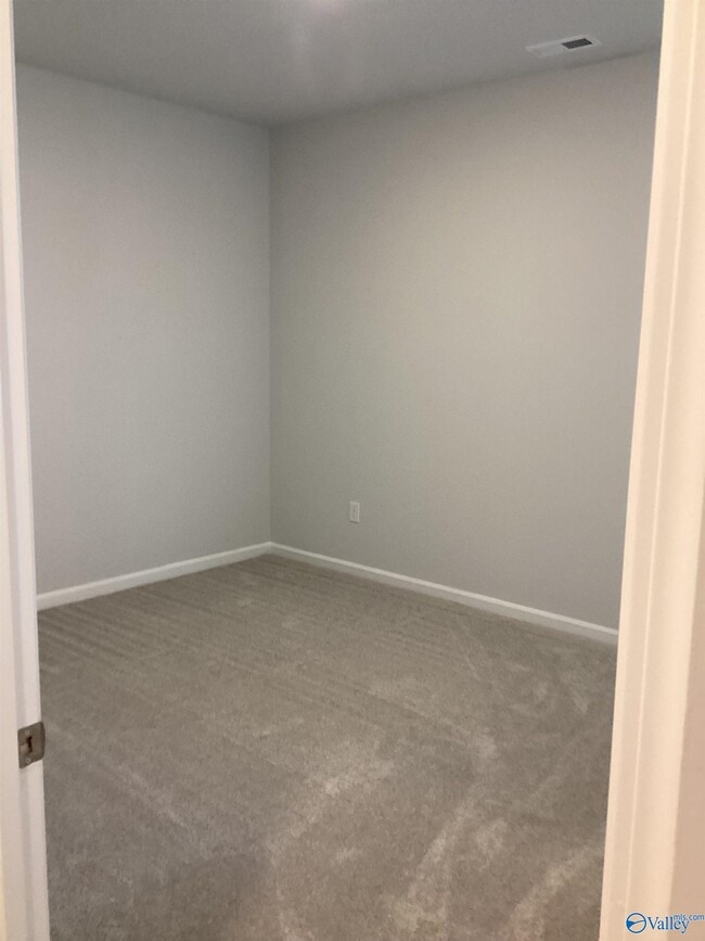 Building Photo - 229 Paca Ln