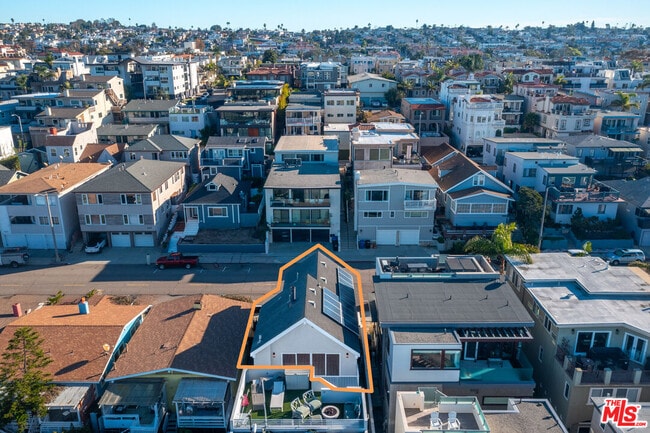 Building Photo - 1125 Manhattan Ave