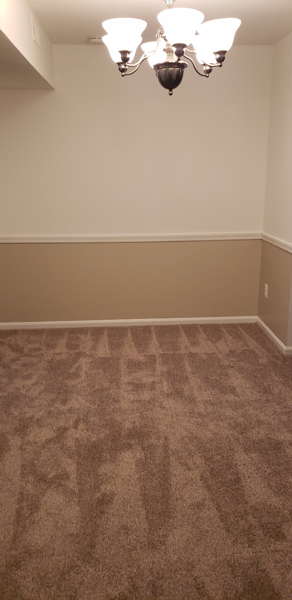 Building Photo - 9164 Broken Oak Pl