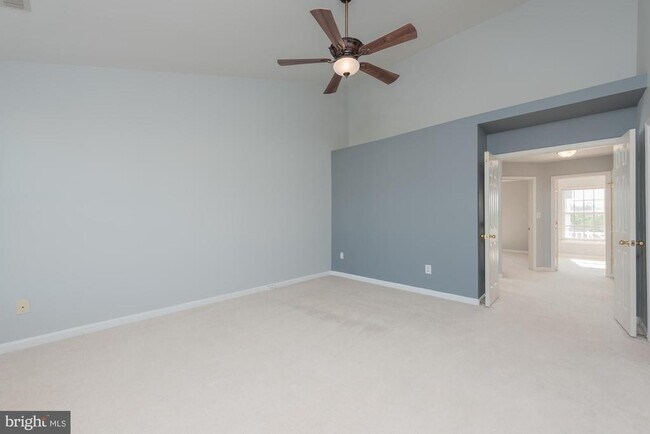 Building Photo - 42724 Rolling Rock Square