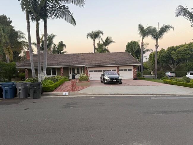 Primary Photo - 1 Pleasant Hill Dr