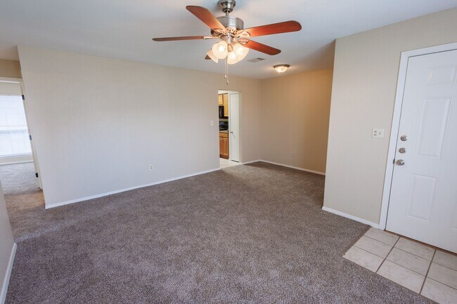 Building Photo - 229 Craddock Ave