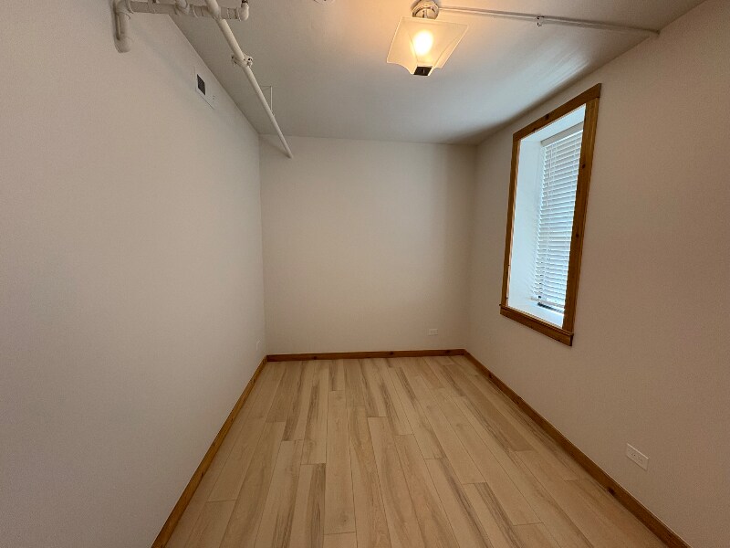 Building Photo - 4601 S Ellis Ave