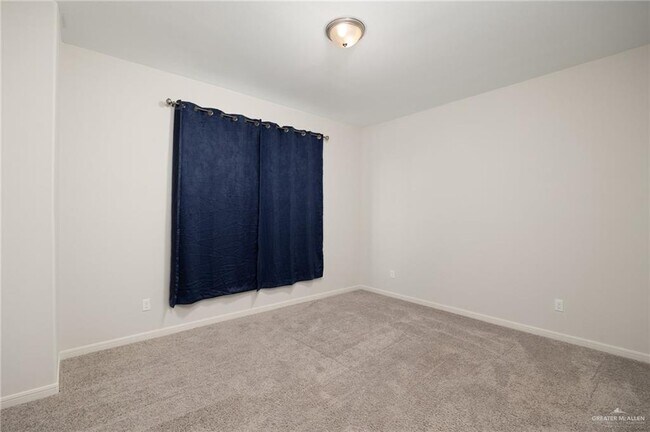 Building Photo - 21 Escondido Pass