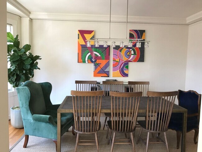 Building Photo - Pacific Heights: Unfurnished 4th Floor Apt w/ Optional Garage Parking & Shared Roof Deck Availabl...