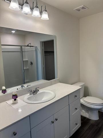 Building Photo - 2118 Revere Dr