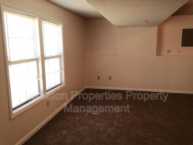 Building Photo - 3700 Harvard Rd