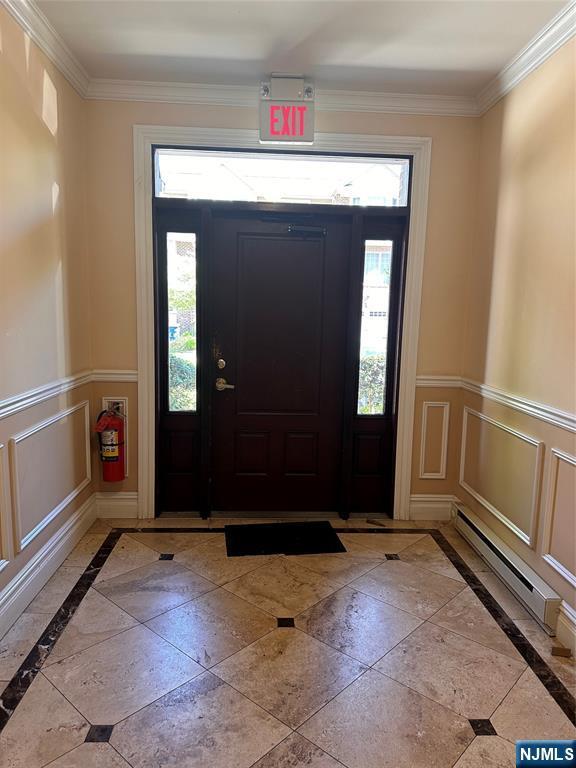 Building Photo - 6 Hemlock Lane