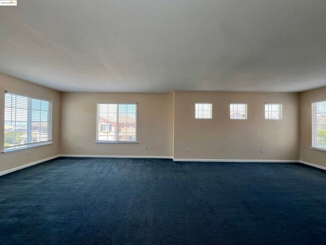 Building Photo - 1371 Brooktrail Dr