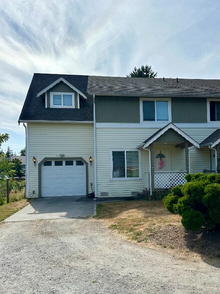 Primary Photo - 10830 6th Ave W